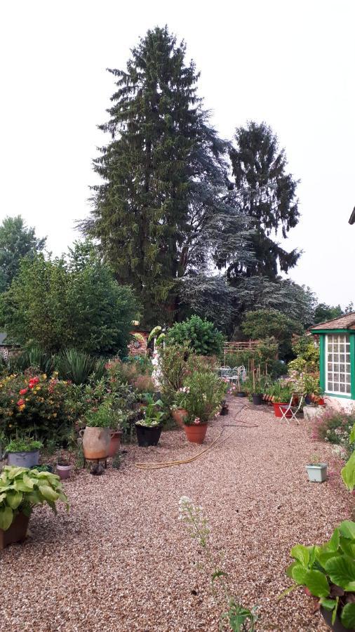 Le Jardin Des Merveilles Saint-Pierre-d'Autils Екстер'єр фото